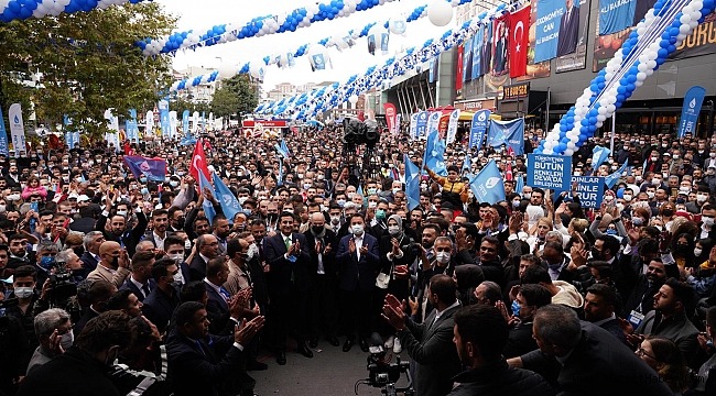 Babacan, İstanbul’da partisinin Esenyurt ilçe binasının açılışında konuştu.