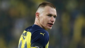 Fenerbahçe'ye Szalai için 20 milyon euro