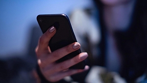 ABD'de kadınlar arasında büyük panik! 'Bu uygulamaları telefonunuzdan silin'