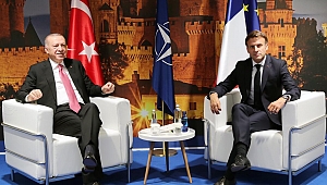 Erdoğan-Macron görüşmesi başladı