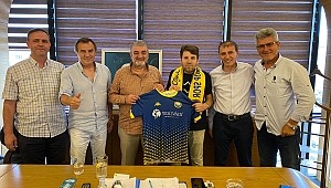 Kūçükçekmece Sinopspor'da Murar Şenvardar dönemi.