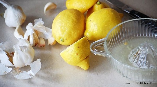 2 Litre hiç su katılmamış sıkılmış limon suyu