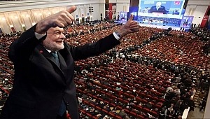 Temel Karamollaoğlu'nun, Saadet Partisi’nin üçüncü kez genel başkanı oldu