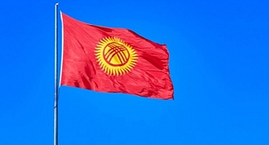 Kırgızistan'da parlamento binasında çıkan yangın söndürüldü
