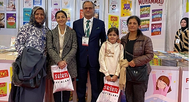 Alzheimer Başucu Kitabı'nın imza gününe büyük ilgi