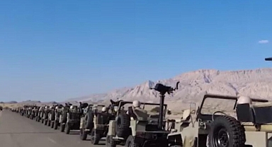 İran'dan Hürmüz Boğazı yakınlarında askeri tatbikat