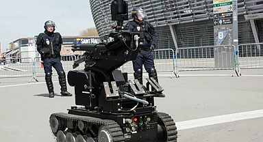 San Francisco'da polisin 'katil robot' kullanmasına izin verildi