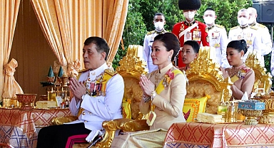 Tayland Kralı Vajiralongkorn ve eşi Covid-19'a yakalandı