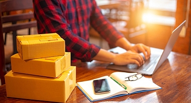 1 Ocak'ta yürürlüğe giren yeni e-ticaret kanunu ne getiriyor?