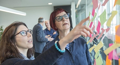 6 ülke, 33 şirket, 6 ay... Dört gün çalışmayı denediler, sonuçlara patronlar bile şaşırdı: 'Yorumları dinlerken gözyaşlarıma hâkim olamadım'