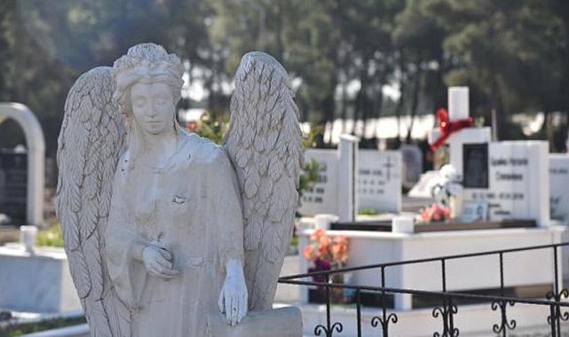 Antalya’da yabancıların 'aile mezarlığı' ilgisi
