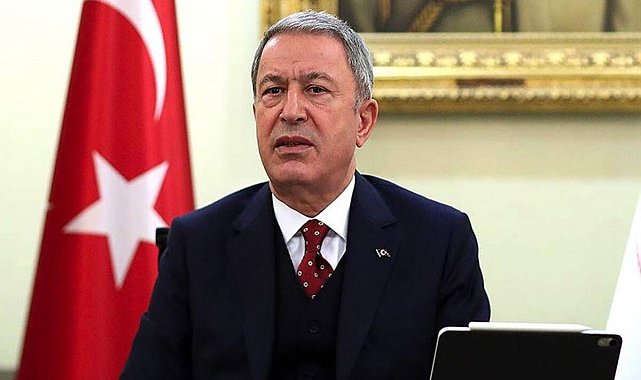 Bakan Akar: İHA ve SİHA'lara çamur atanları kınıyoruz