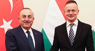 Bakan Çavuşoğlu, Macar mevkidaşı Szijjarto ile görüştü