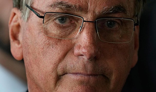 Bolsonaro, ABD’ye turist vizesi başvurusunda bulundu