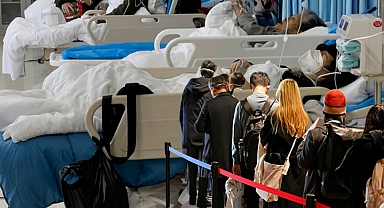 Çin’de koronavirüs vakaları 900 milyona ulaştı! 2 milyar seyahat yolda...