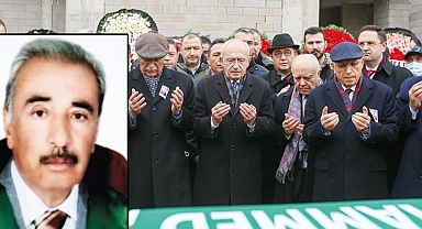 Dayısının cenazesine katıldı