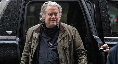 Eski ABD Başkanı Trump'ın danışmanı Bannon mahkemeye çıktı
