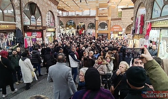 İBB Başkanı Ekrem İmamoğlu, Bursa'da yuhalandı.