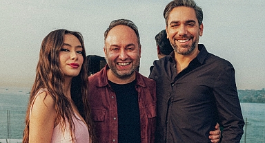 Kadir Doğulu: “Sadece ilişkimizin yarattığı enerjiyi anlatmaya çalışıyoruz gibi görünüyor”