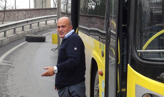 Kağıthane'de seyir halindeki İETT otobüsünün tekerleği fırladı