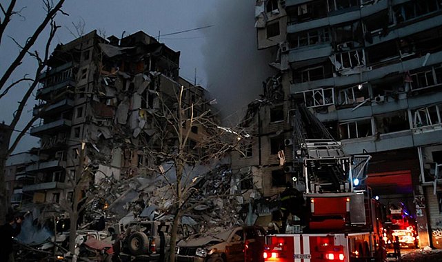 Rusya iki hafta sonra ilk kez aynı anda 4 şehre saldırdı! Kiev, Lviv, Harkov ve Dnipro'da patlama sesleri... 5 ölü 20 yaralı