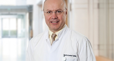 Sigara içenler akciğer kanserinde erken tanı için yılda bir tomografi çektirmeli