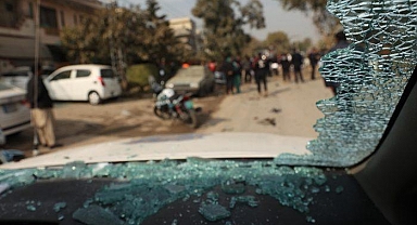 Son dakika | Namaz sırasında camiye intihar saldırısı! Pakistan'da korkunç olay: Çok sayıda can kaybı var