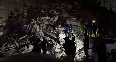 10 il 7,4'lük depremden etkilendi