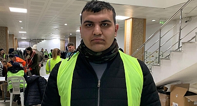 3 yılda 3 deprem atlattı; afetzedelere yardım ediyor