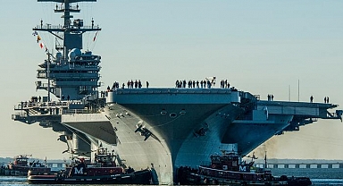 ABD'nin devasa uçak gemisi Türkiye'ye doğru yola çıktı!