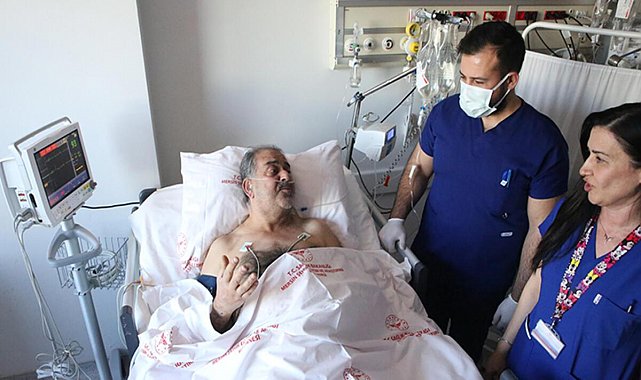 Antakya'da enkaz altında 183 saati anlattı