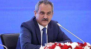  Bakan Özer açıkladı: Deprem bölgesindeki okullarda devam şartı aranmayacak