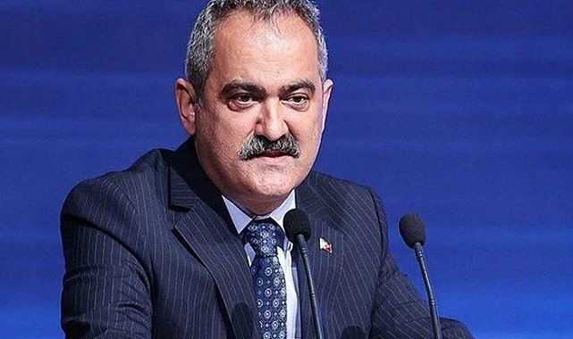 Bakan Özer duyurdu: Nakil olan depremzede öğrenciler için devam zorunluluğu aranmayacak