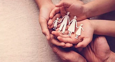 Bakanlık duyurdu... Koruyucu aile adayları e-Devlet'ten başvurabiliyor