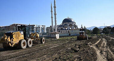 Bursa, Hatay'da barınma için kolları sıvadı