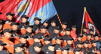 Çinli kurtarma ekiplerini Pekin’de Türk büyükelçi karşıladı