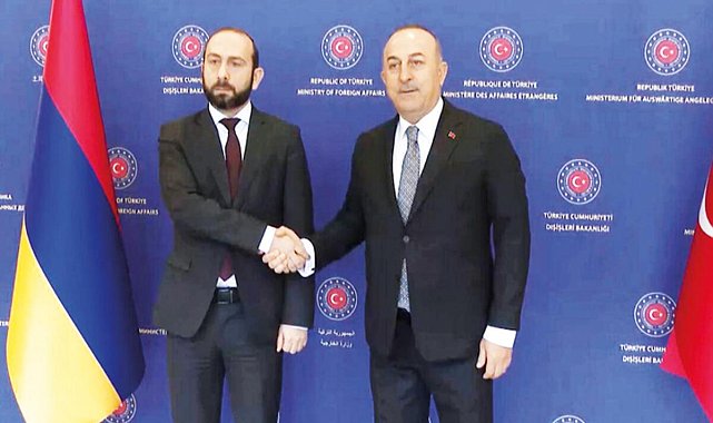 Deprem diplomasisi acıyı paylaştılar
