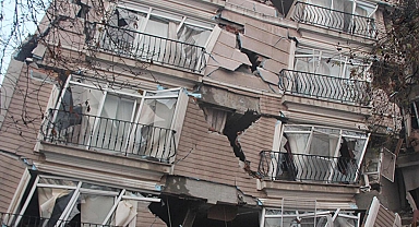 Deprem sonrası İstanbul'a getirilen yaralıların son durumu