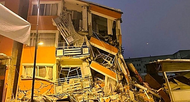 Deprem Suriye'yi de vurdu: En az 326  kişi hayatını kaybetti