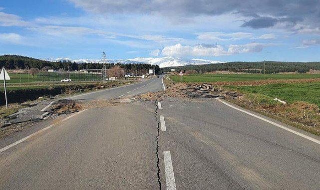Deprem uzmanı bilim adamları açıkladı! Kahramanmaraş'ta fayın yeryüzünü kestiği yer tespit edildi