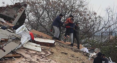Depremler Suriye ve Lübnan’ı da korkuttu