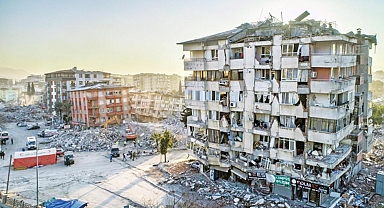 Dönüşümün önünde 10 büyük engel: Riskli yapıların tespiti, yıkımı ve yeniden yapımı hızlanmalı