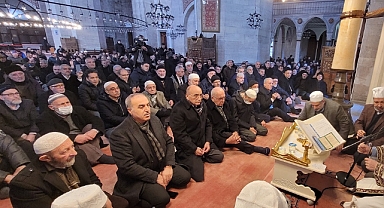 EKEV ve ERSİAD Öderliğinde  Erzincan STK ları ' Şehitlerimize' için Mevlüt Okundu...