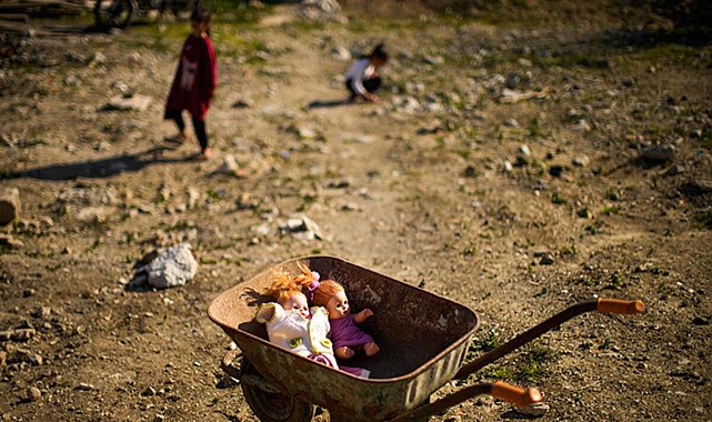 Elbistan'da depremzede çocuklara psikososyal destek eğitimi