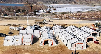 Fransa’nın sahra hastanesi hizmete girdi