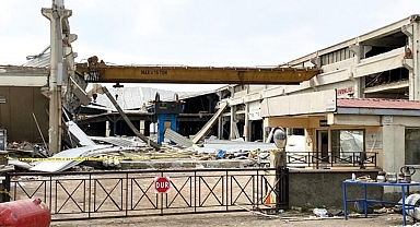 Hasarlı fabrikalara dikkat: Bina sağlam da olsa girmeyin