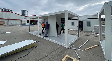 Hatay’da 4 bin kişilik iki konteyner kentin kurulumuna başlandı