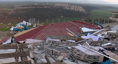 İslahiye'de deprem kayaları yuvarladı: 2 kişi hayatı kaybetti, 5 yaralı