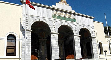 İstanbul Valiliği depremzedelere 