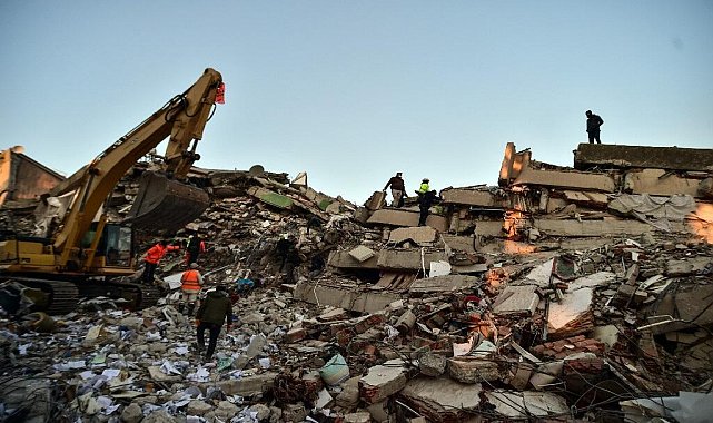 Japon deprem uzmanı: Böylesi bin yılda bir görülebilecek şiddette